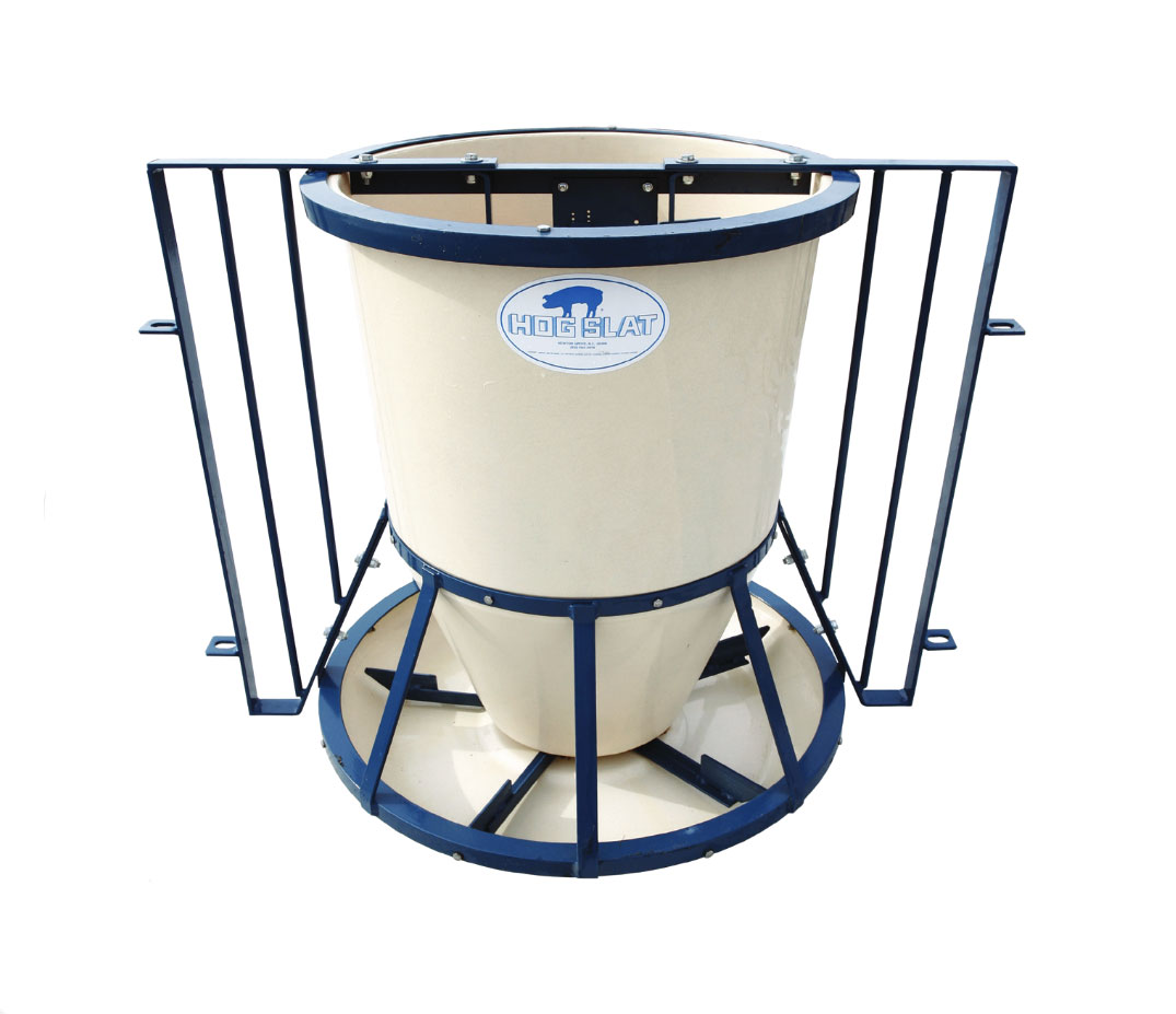 Hog Slat® Round Fiberglass feeders feature heavy-duty powder coated steel frames, smooth hopper interiors; and offer multiple mounting options depending on barn layouts. 